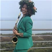 Laureata in Sassofono con votazione 108/110 presso il conservatorio “U. Giordano” Foggia. Impartisco lezioni presenziali e online a tutte le fasce d’età